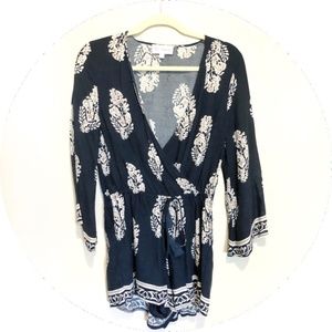 L'atiste 3/4 Sleeve Navy Romper